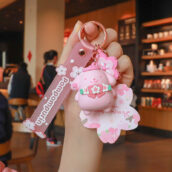 cute sanrio sakura keychain