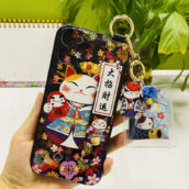 lucky cat phone case with phone stand