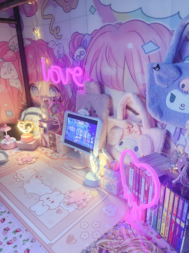 kawaii sanrio desk look